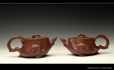 紫砂壶图片:单志萍双色作品 全手精品花器 喜上眉梢 立体梅花 - 美壶网