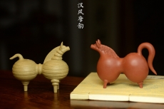 紫砂壶图片:施奇华特色文房茶宠 全手工马 颇有玩味~ - 全手工紫砂壶网