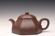 紫砂壶图片:唐文丙申年新品 厚重大气 全手明式六瓣 - 全手工紫砂壶网