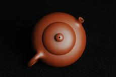 紫砂壶图片:美壶特惠 老清水泥精致龙蛋 养后温润可人 - 美壶网