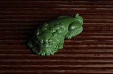 紫砂壶图片:紫砂貔貅茶宠 镇宅 神态细腻 做工精致 茶盘尤物 - 美壶网