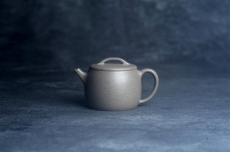 紫砂壶图片:美壶特惠 特好青段泥汉瓦紫砂壶 茶人醉爱 - 美壶网