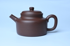 紫砂壶图片:美壶特惠 朱英尘全手工紫砂壶特好底槽青德中壶 茶壶 茶具 单壶 - 美壶网