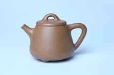 紫砂壶图片:美壶特惠 油润老段泥精致高石瓢紫砂茶壶 茶人醉爱 - 美壶网