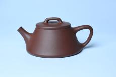紫砂壶图片:口盖略宽 美壶特惠 好紫泥曲石瓢 喜欢小品的来 性价比高 - 美壶网
