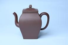 紫砂壶图片:美壶特惠 全手工镶接四方吉金壶 泥料超好 茶人醉爱 - 美壶网