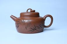 紫砂壶图片:美壶特惠 养过油润降坡泥圈钮德中壶 茶人醉爱 - 美壶网