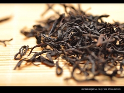 紫砂壶图片：2012年谷雨宜兴红茶 - 美壶网