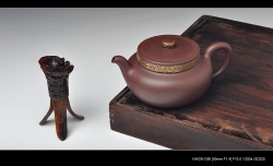 紫砂壶图片：喝杯茶，欣赏梅花周盘 - 美壶网