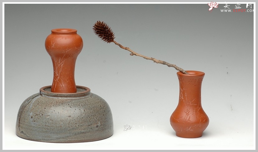 紫砂壶图片：全手清竹一对小花瓶 - 美壶网