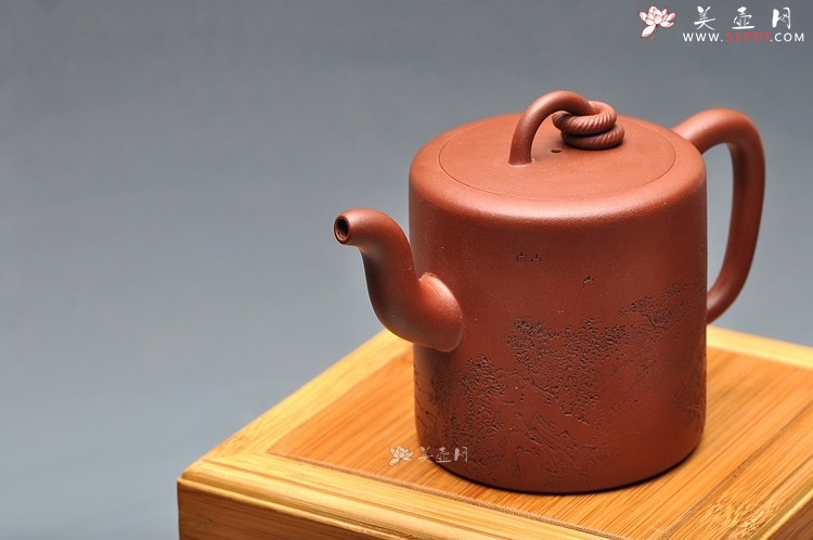 紫砂壶图片：进步之作 全手大双圈 实力作品 李彦雄通景山水装饰 - 宜兴紫砂壶网