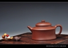 紫砂壶图片:砂料迷人 稳重而优雅 精品 全手玉锺 - 宜兴紫砂壶网