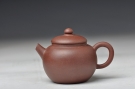 紫砂壶图片:天天特惠 美壶定制出品 民国巨轮款型 俏人小品 - 宜兴紫砂壶网