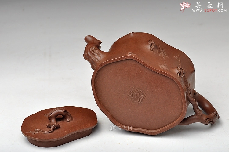 紫砂壶图片：花器实力派  老辣劲道 铮铮铁骨 精品全手梅桩 - 宜兴紫砂壶网