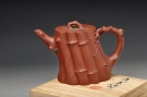 紫砂壶图片:单志萍2013全手工大赛同款作品 舞动之魅 全手三友祝福 - 宜兴紫砂壶网
