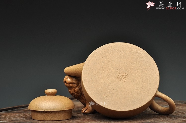 紫砂壶图片：美壶特惠 茶人爱 实用巨轮系列之段泥小壶之一 - 美壶网