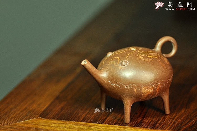 紫砂壶图片：全手工茶宠 文房水注~ 独角兽和短嘴小猪~ - 宜兴紫砂壶网