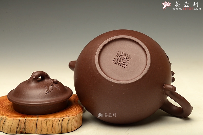 紫砂壶图片：大品花货 寓意吉祥 全手大寿桃 饱满大气 - 宜兴紫砂壶网
