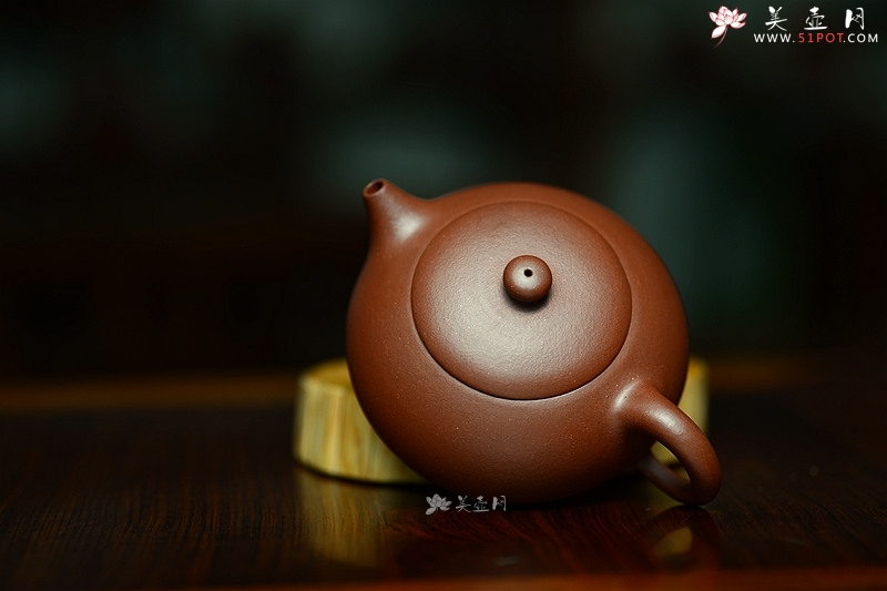紫砂壶图片：为茶而生 陈腐品底槽青 全手小福壶 - 美壶网