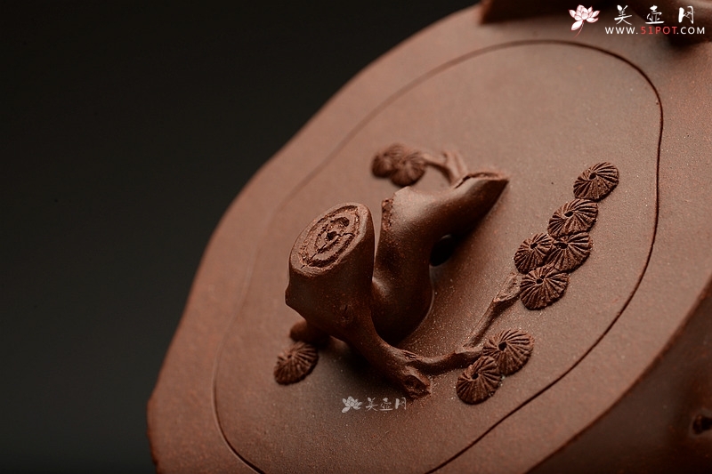 紫砂壶图片：似龟似桩 气韵流畅  全手长寿梅桩 吉祥如意 - 美壶网