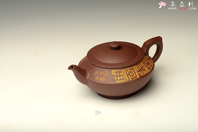 紫砂壶图片：古韵悠悠 紫泥全手汉云 做工精致 张听刚精心装饰 - 宜兴紫砂壶网