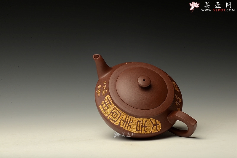 紫砂壶图片：古韵悠悠 紫泥全手汉云 做工精致 张听刚精心装饰 - 宜兴紫砂壶网