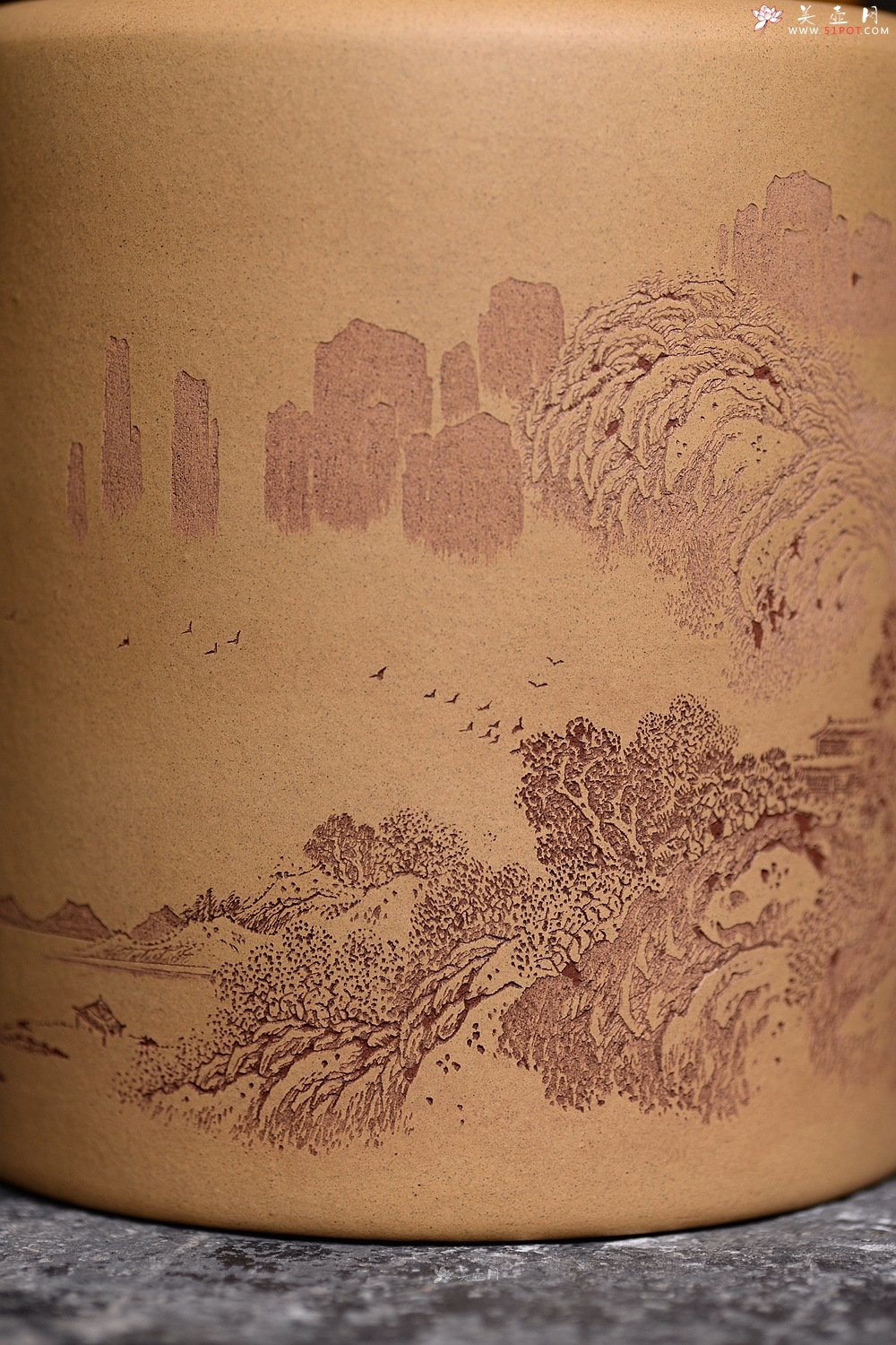紫砂壶图片：李彦雄老师获奖作品一 山水笔筒 - 美壶网
