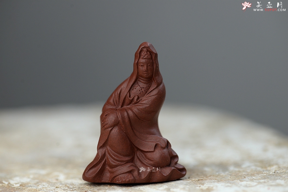 紫砂壶图片：慈悲祥和 坐观音 - 宜兴紫砂壶网