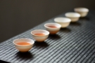 紫砂壶图片:定制精品 景德镇手工杯 柴烧自然落灰釉 每个不一样随机发货 - 宜兴紫砂壶网