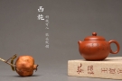 紫砂壶图片:娇艳玉人小西施 张云熙乙未年冬作品 茶盘尤物 优雅饱满 线条灵动 - 宜兴紫砂壶网