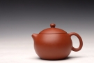 紫砂壶图片:徐亚春丙申春全手作品 大红袍朱泥 传统西施 嫩而不艳 仅1只 - 宜兴紫砂壶网