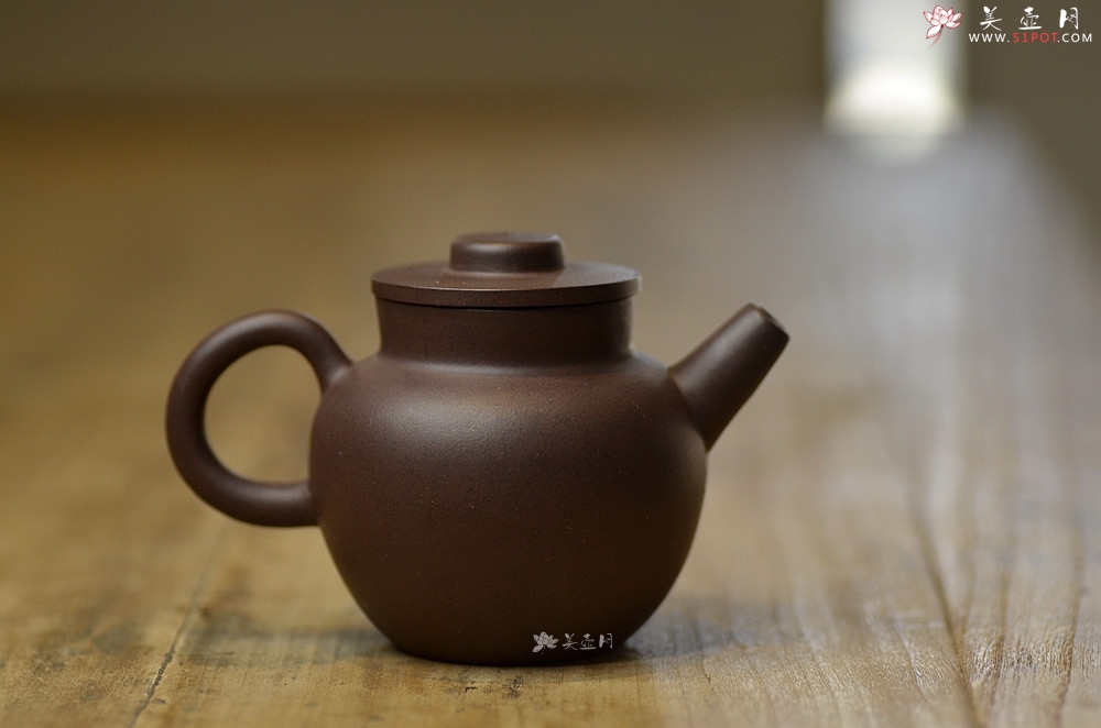 紫砂壶图片：美壶特惠 茶人爱 杀茶利器 古朴小品 实用巨轮 - 美壶网