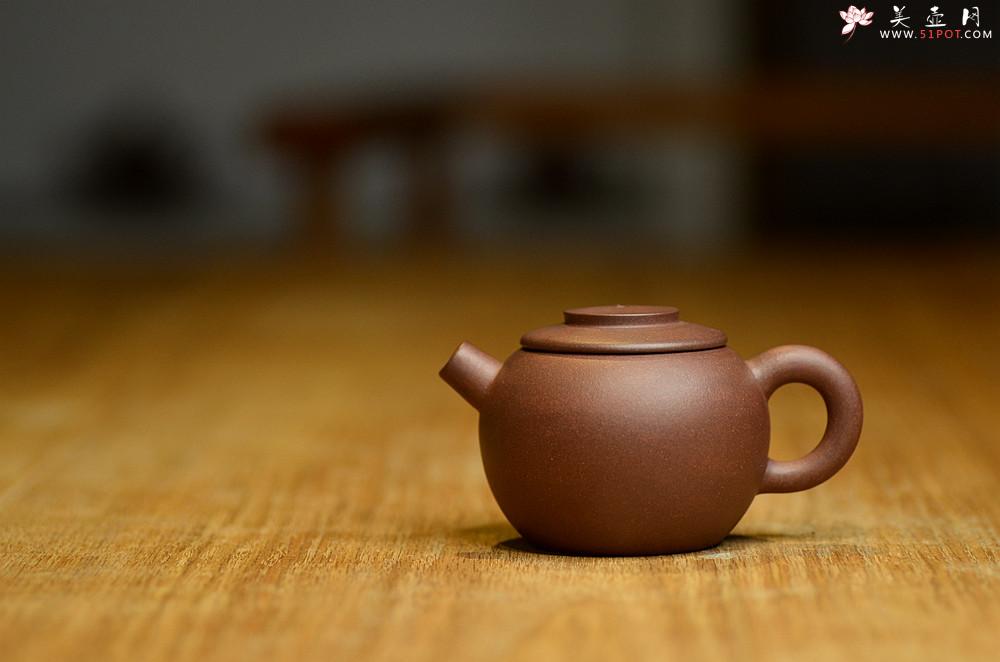 紫砂壶图片：美壶特惠 茶人最爱 古朴小品 实用小巨轮~紫泥 段泥一对 - 宜兴紫砂壶网