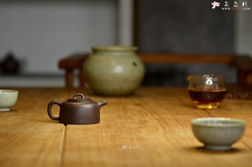紫砂壶图片：美壶特惠 茶人爱 传统实用~~小井栏 - 美壶网