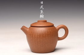 紫砂壶图片:摹古心经巨轮 古朴耐品 实用传神 古拙小炮 - 宜兴紫砂壶网