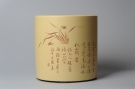 紫砂壶图片:素雅 文气 有兰有竹 笔筒 功力精湛 - 宜兴紫砂壶网