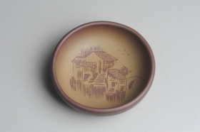 紫砂壶图片:美杯特惠 精品山水杯款式三 紫泥粉段泥 各不同^_^好玩 直径8.7cm - 美壶网