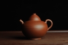 紫砂壶图片:美壶特惠 优质老清水泥 茶人醉爱 文人小雅小影壶 - 宜兴紫砂壶网