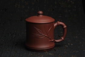 紫砂壶图片:美杯特惠 年底特惠 年货 做工精致竹节竹叶盖杯 - 宜兴紫砂壶网