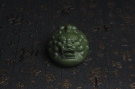 紫砂壶图片:美宠特惠 精工绿泥泥招财兽茶宠摆件 长10cm宽7cm高5cm - 宜兴紫砂壶网
