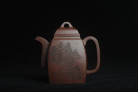 紫砂壶图片:全手工精致汉方壶 装饰山水 特文气 - 美壶网