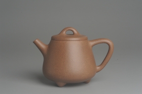 紫砂壶图片:美壶特惠 油润老段泥精致高石瓢紫砂茶壶 茶人醉爱 - 美壶网