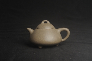 紫砂壶图片:美壶特惠 特好高温青段泥精致乳瓢茶壶 矿物质丰富 茶人最爱 - 宜兴紫砂壶网