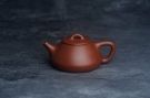 紫砂壶图片:王老师新品 庆十一特惠 全手工红降坡合瓢壶 特文气 - 宜兴紫砂壶网