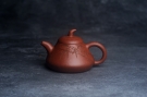 紫砂壶图片:美壶特惠 潜力股王老师 全手工拍打成型茄瓢壶 装饰居不可无竹 特文气 - 宜兴紫砂壶网