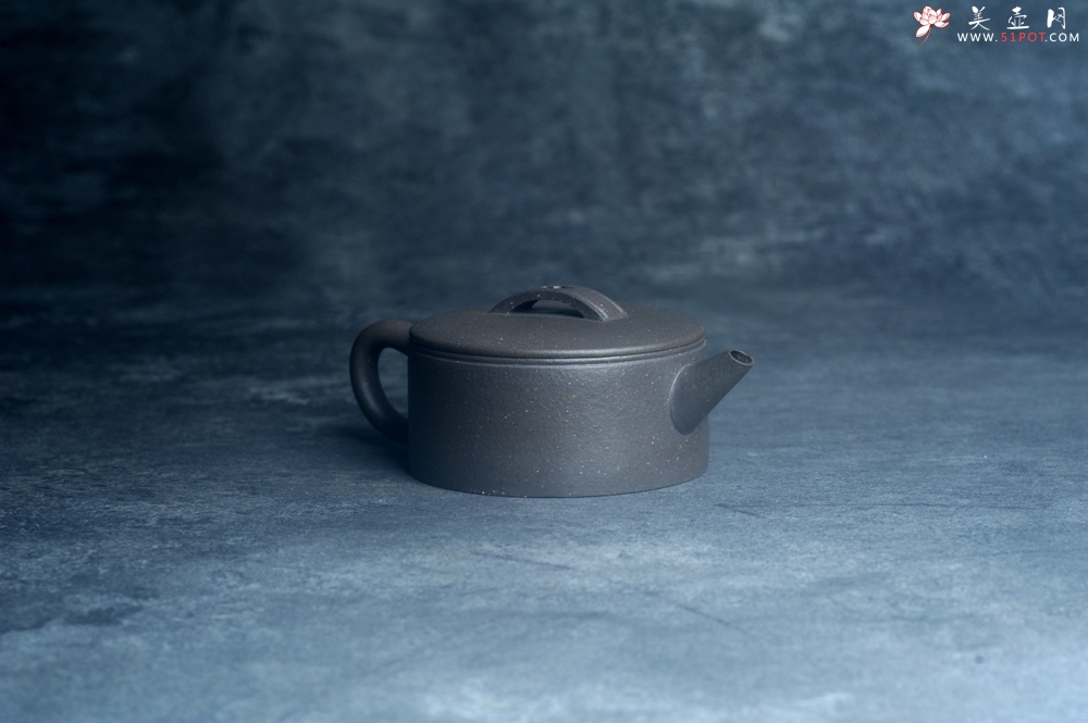 紫砂壶图片：美壶特惠 特好老青灰泥汉瓦 大口实用 茶人醉爱 - 美壶网