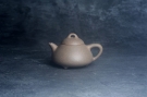 紫砂壶图片:美壶特惠 特好松花段泥精工乳瓢茶壶 茶人醉爱 - 宜兴紫砂壶网