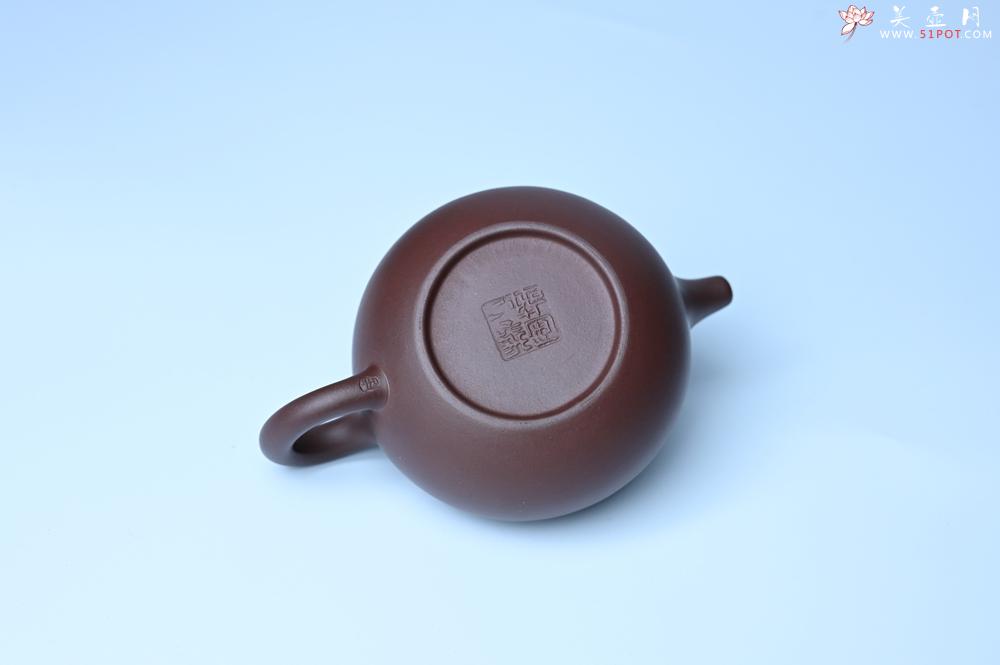 紫砂壶图片：潜力股周小培 特好老底槽青全手工仿古壶 茶人醉爱 - 宜兴紫砂壶网