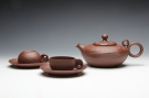 紫砂壶图片：双鱼戏水茶具 - 宜兴紫砂壶网