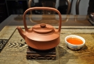 紫砂壶图片：提璧提梁 - 宜兴紫砂壶网